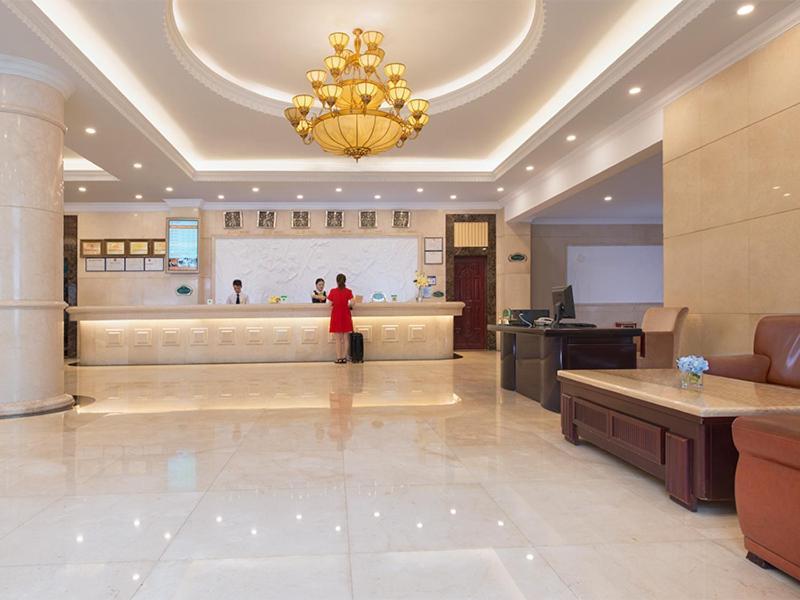 Vienna Hotel Shenzhen Haiwan Exterior photo